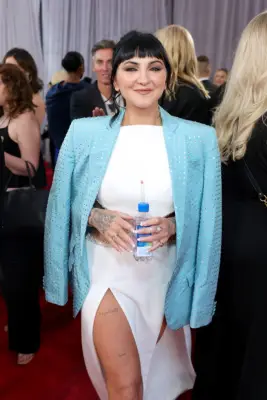 Julia Michaels