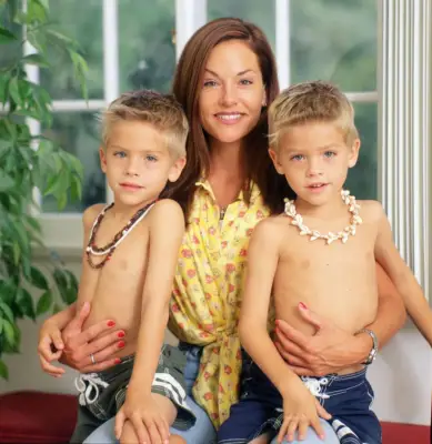 More Photos of the Sprouse Family