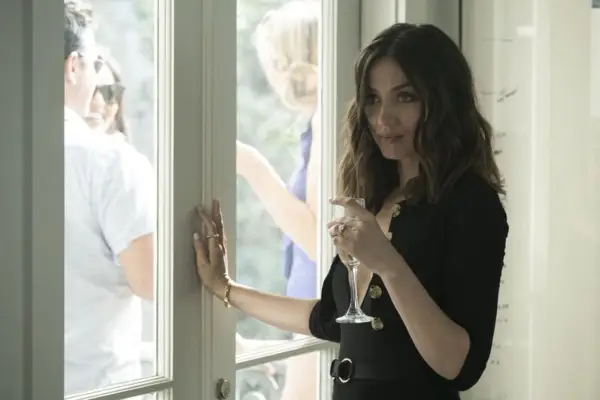 Ana de Armas as Melinda Van Allen in 20th Century Studios