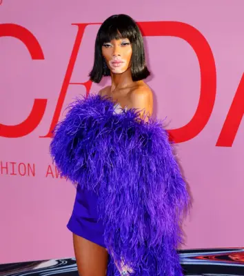 Celebrities With Bangs: Winnie Harlow With Blunt Bangs