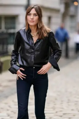 Classic Bardot Bangs