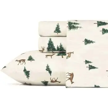 Wondershop Holiday Print Flannel Sheet Set