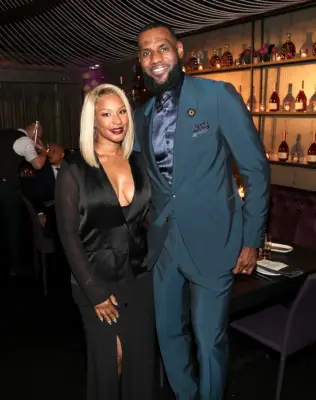 2013: LeBron and Savannah Get Married