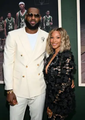 2023: LeBron and Savannah