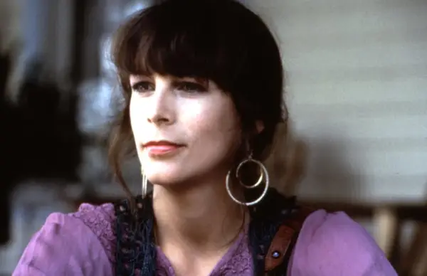 Jamie Lee Curtis as Shelly DeVoto