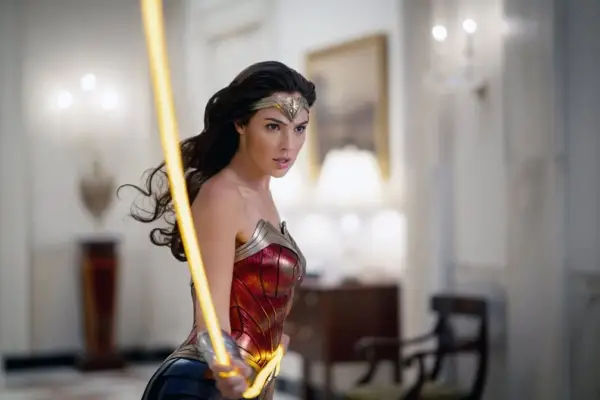 WONDER WOMAN 1984, Gal Gadot as Wonder Woman, 2020. ph: Clay Enos / Warner Bros. / Courtesy Everett Collection