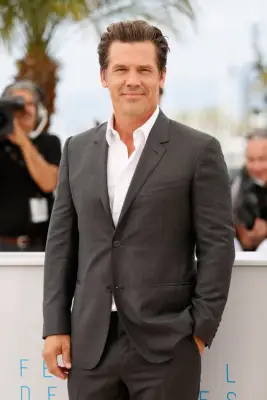 Ryan Reynolds as Wade Wilson/Deadpool