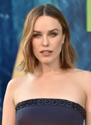 Jessica McNamee