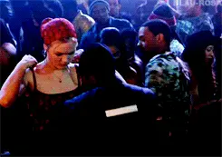 When Sara Makes Her Way to the Dance Floor