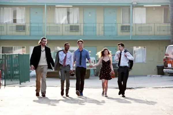 Nicholas Braun as Charlie in Get a Job (2016)