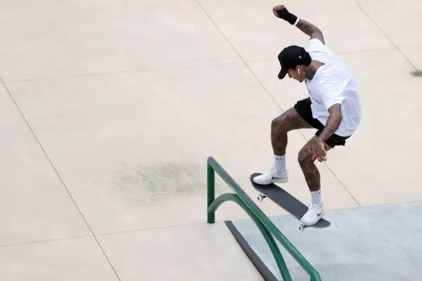 Nyjah Huston Is a Goofy Skater