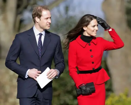You Can Work a Turtleneck Underneath a Coordinated Suit Set