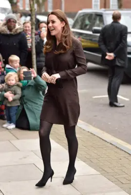 Mixing Brown and Black Is Totally Possible