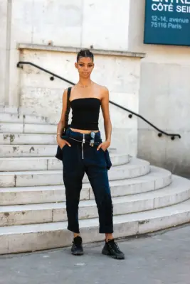 How to Wear a Tube Top