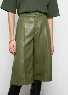 Aeron- Moss Helen Wide Leg Capri Pants