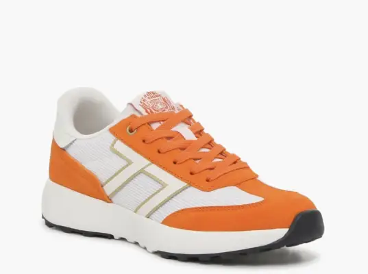 A Colorful Everyday Sneaker