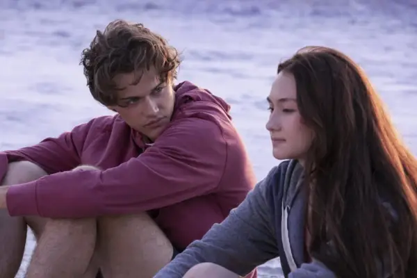 THE SUMMER I TURNED PRETTY, from left: Gavin Casalegno, Lola Tung,