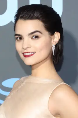 Brianna Hildebrand as Elodie Davis