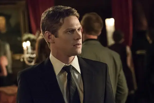 Matt Donovan (Zach Roerig)