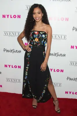 Samantha Logan as Olivia Baker