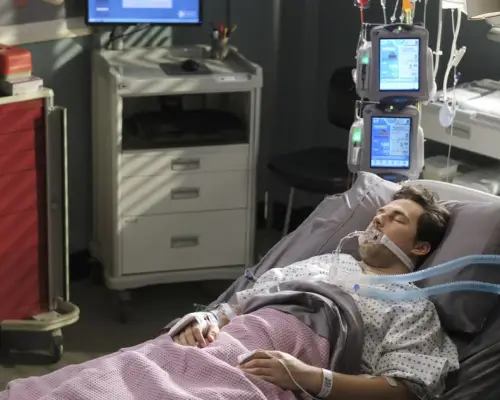 GREYS ANATOMY - Helplessly Hoping Greys Anatomy picks up where the previous episode of Station 19 left off as both teams tend to a tense situation with so much at stake. Meanwhile, Jo convinces Hayes to bend the rules on a case, and Maggie and Winston re