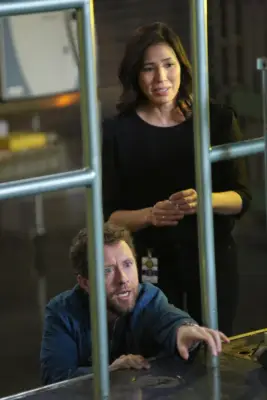 Hodgins and Angela