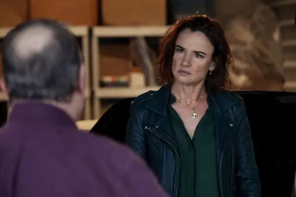 Juliette Lewis (Adult Natalie)