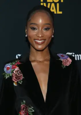 Pepi Sonuga Is a Pageant Queen