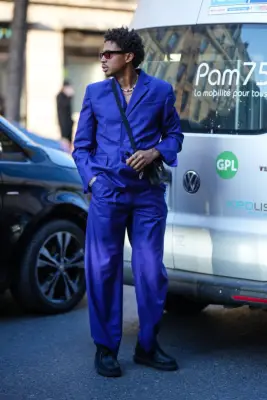 Work Bags For Men: Crossbody Wallet