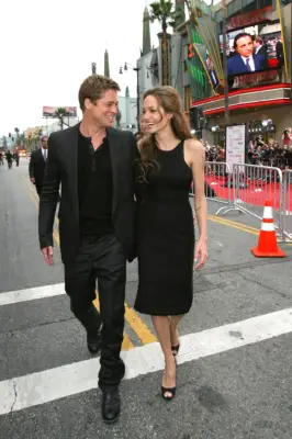 Longer Hemlines Can Be Sexy — Try a Formfitting Design and a Peep-Toe Shoe