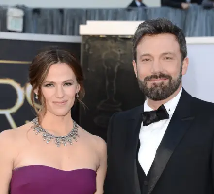 HOLLYWOOD, CA - FEBRUARY 24: Actress Jennifer Garner and actor-director Ben Affleck arrive at the Oscars at Hollywood & Highland Center on February 24, 2013 in Hollywood, California. (Photo by Jason Merritt/Getty Images)