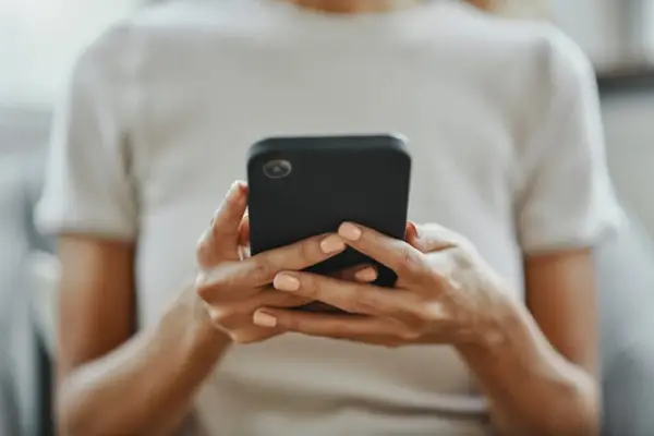 Practice Mindful Social Media Consumption