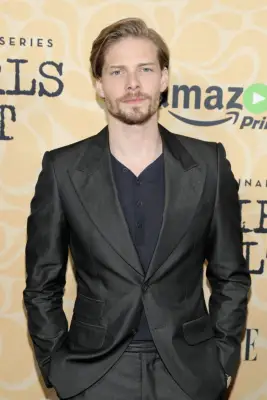 Hunter Parrish: May 13