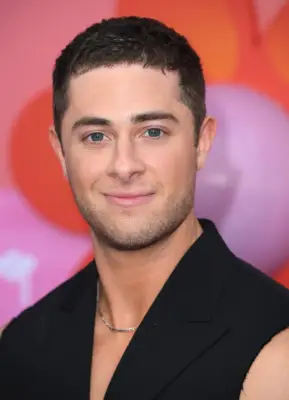 Who Is Jaren Lewison Dating?