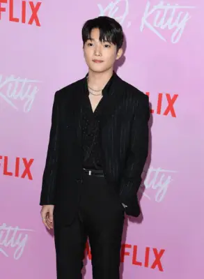 Who Is Choi Min-young Dating?