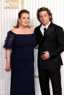 Who Is Jeremy Allen White