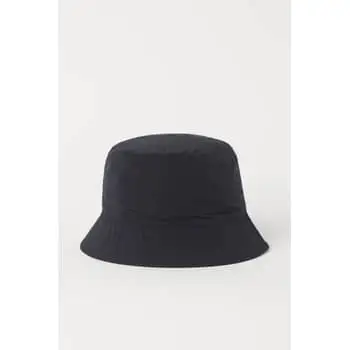 How to Style a Button-Up + Leggings: Accessorize With Chunky Boots + Edgy Accessories