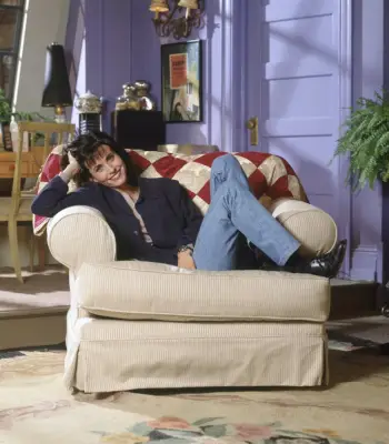 How Old Was Courteney Cox in 