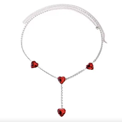 LOS ANGELES, CALIFORNIA - FEBRUARY 02: Taylor Swift, fashion and jewelry detail, attends the 67th Annual GRAMMY Awards at Crypto.com Arena on February 02, 2025 in Los Angeles, California. (Photo by Kevin Mazur/Getty Images for The Recording Academy)