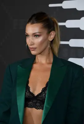Bella Hadid