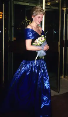 Princess Diana With an Ear-Grazing Textured Pixie in 1986