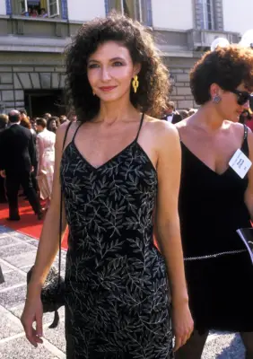Mary Steenburgen