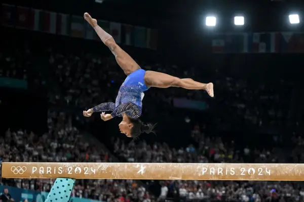 Simone Biles of USA competes during the women