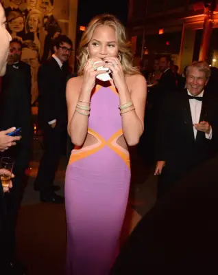 People believe you’re automatically blessed with silky straight locks. 