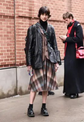 Mixie Haircut With Flipped Ends