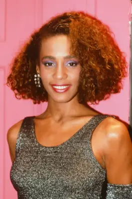 Whitney Houston’s Pastel Eyeshadow