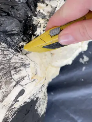 Giant Spider Decoration Step 4: Create the Legs