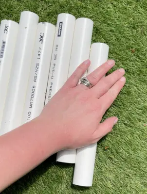 Giant Spider Decoration Step 4: Create the Legs