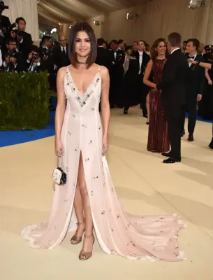 2017 Met Gala Selena
