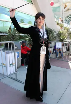 Easy Cosplay Costumes: Narcissa Malfoy From 